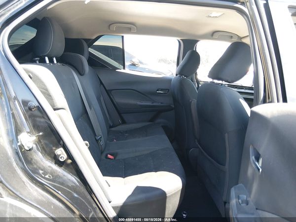 2020 NISSAN KICKS SV XTRONIC CVT — I8
