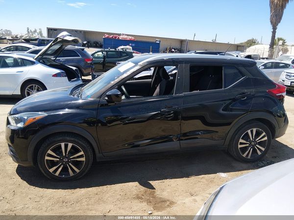 2020 NISSAN KICKS SV XTRONIC CVT — I117