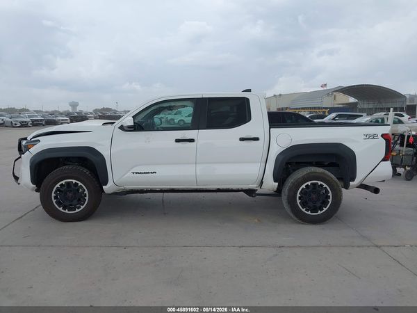 2024 TOYOTA TACOMA TRD OFF ROAD