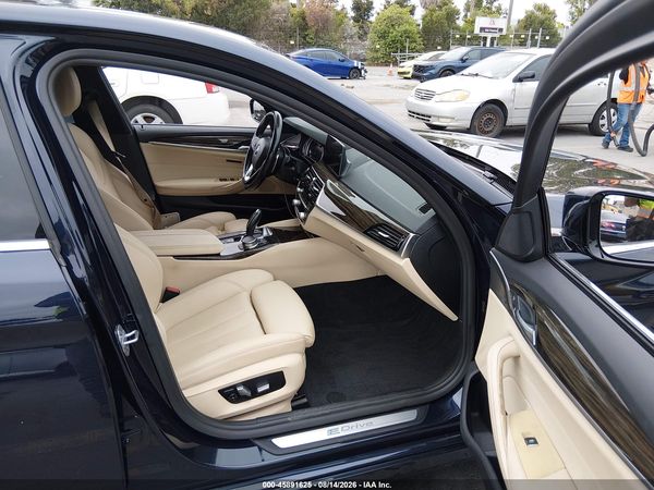 2019 BMW 530E IPERFORMANCE