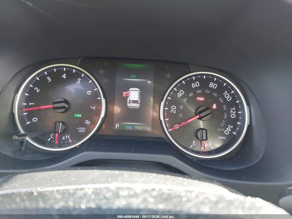 2019 TOYOTA RAV4 XLE