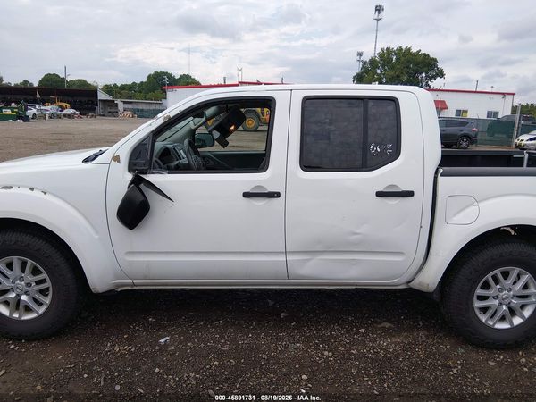 2018 NISSAN FRONTIER SV