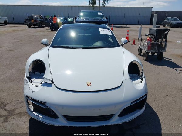 2019 PORSCHE 911