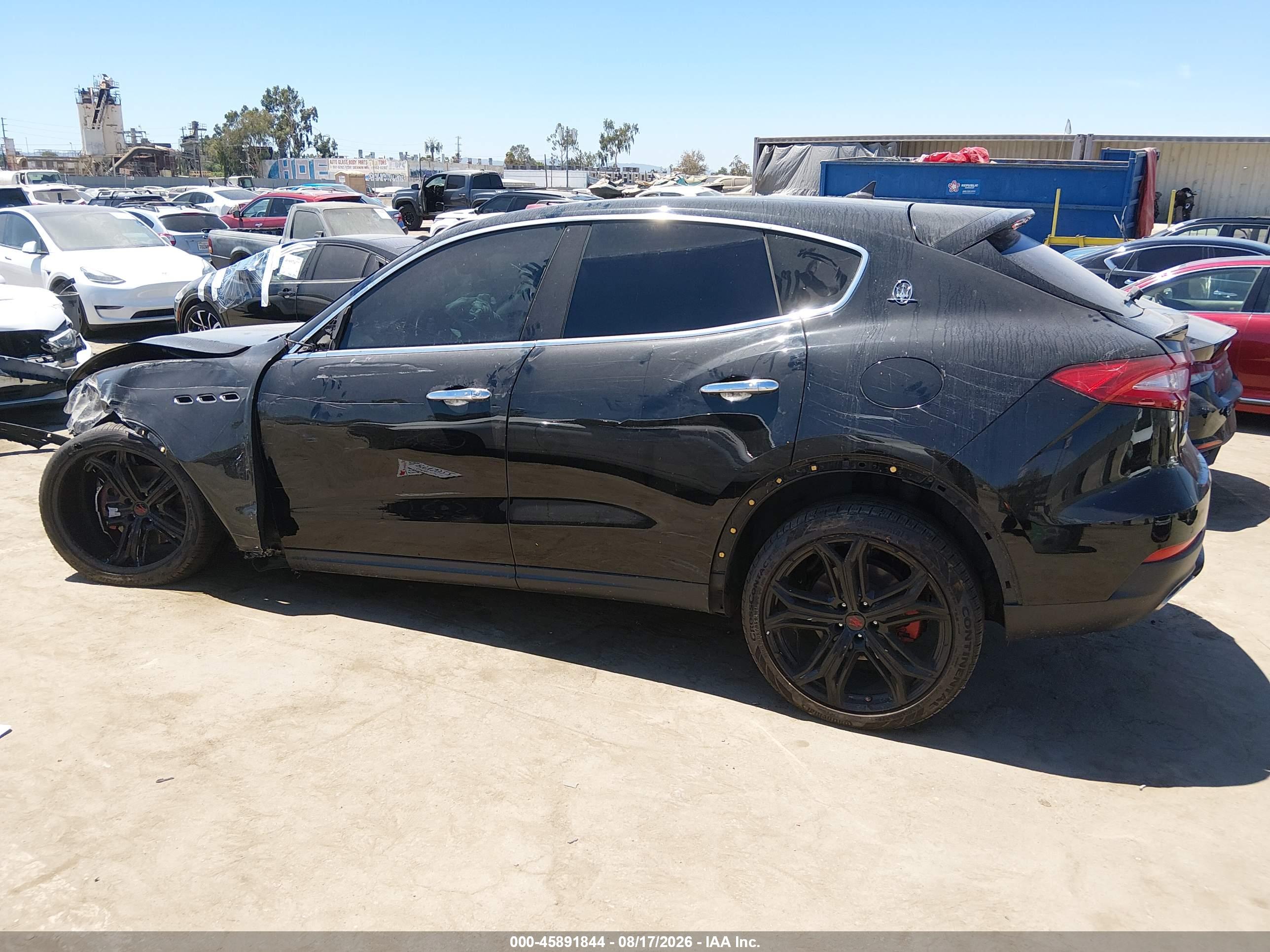 2018 MASERATI LEVANTE
