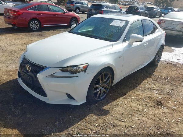 2016 LEXUS IS 200T