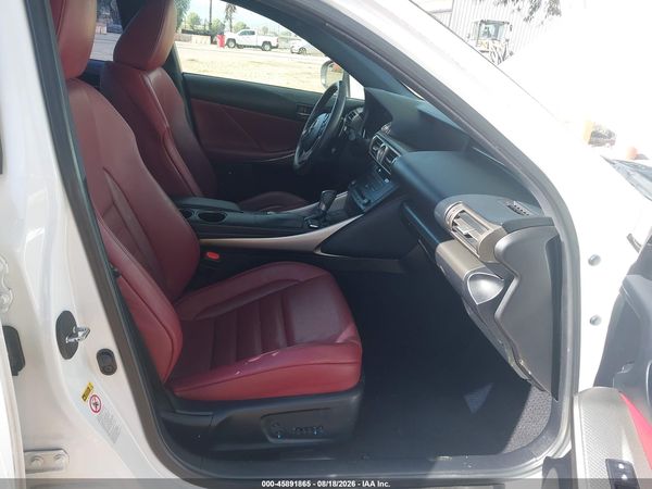 2016 LEXUS IS 200T