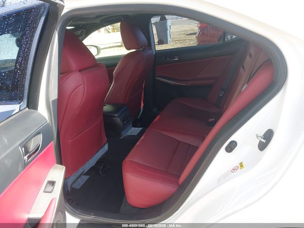 2016 LEXUS IS 200T