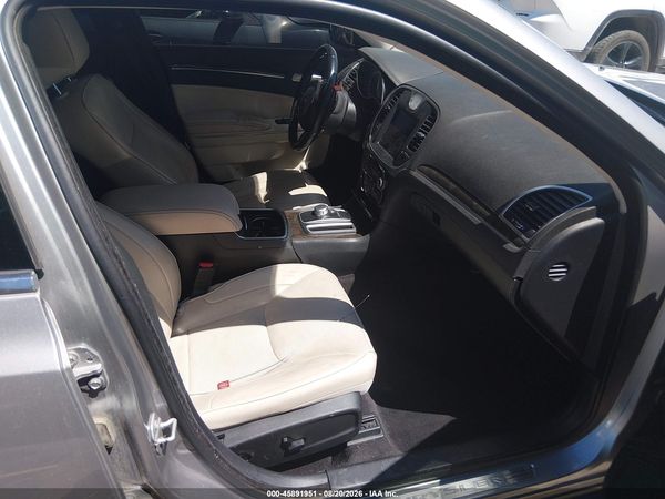 2018 CHRYSLER 300 LIMITED AWD