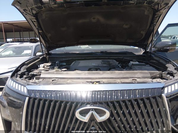 2025 INFINITI QX80 LUXE