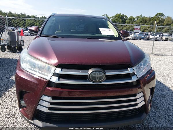 2018 TOYOTA HIGHLANDER XLE