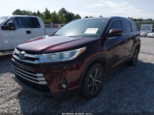 2018 TOYOTA HIGHLANDER XLE