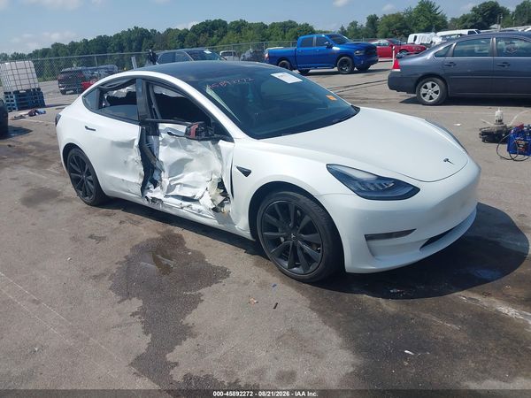 2020 TESLA MODEL 3 — I1
