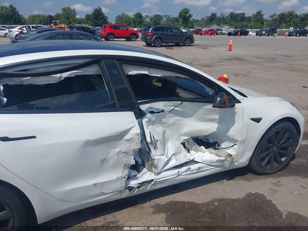 2020 TESLA MODEL 3 — I6