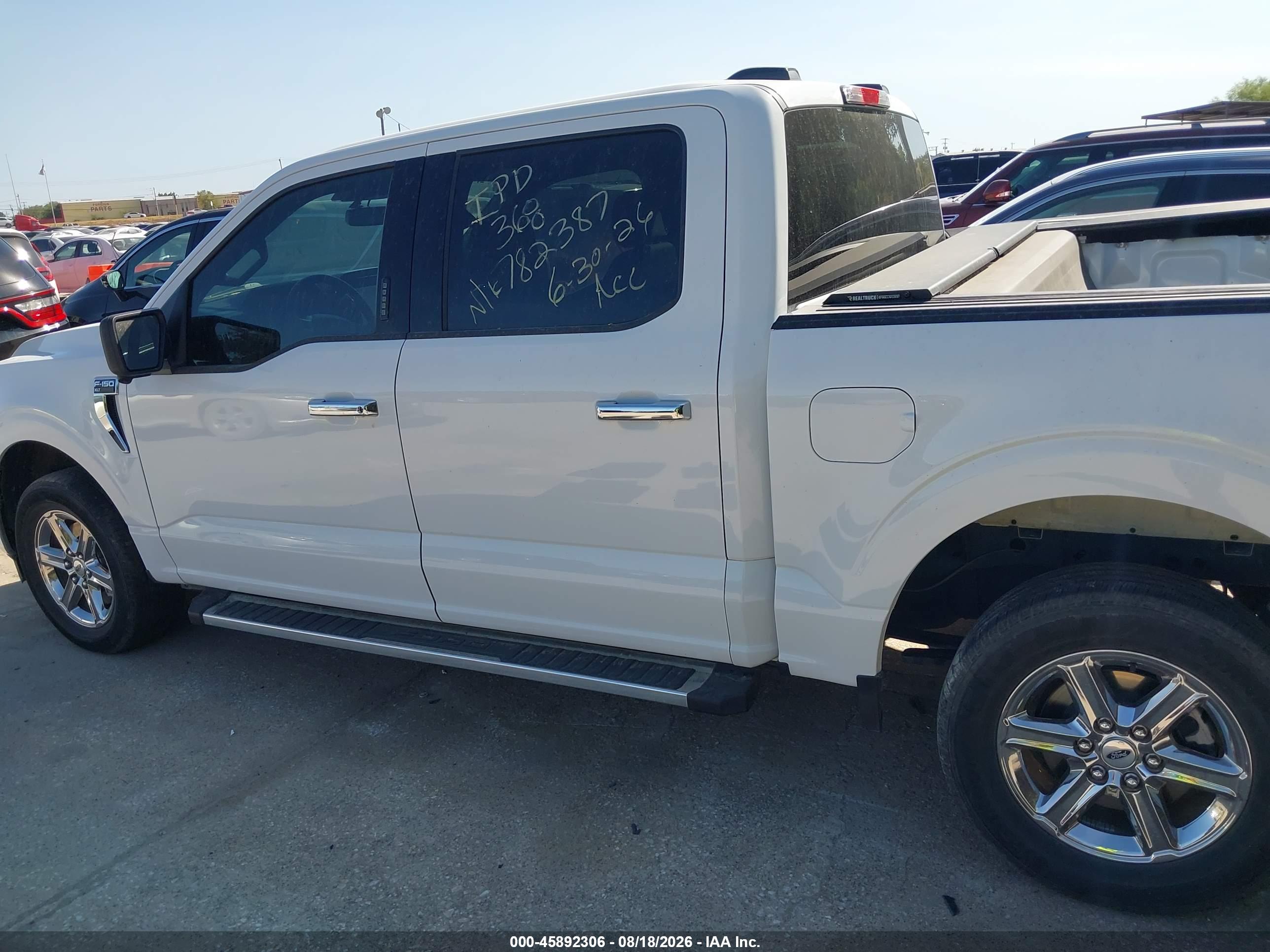 2024 FORD F-150 XLT