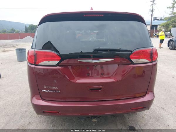 2017 CHRYSLER PACIFICA LX