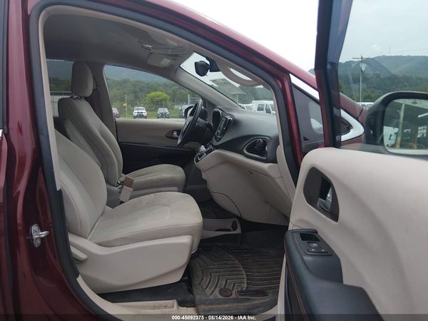 2017 CHRYSLER PACIFICA LX