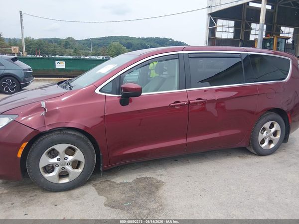 2017 CHRYSLER PACIFICA LX