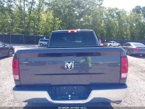 2024 RAM 1500 CLASSIC SLT  4X2 6'4 BOX