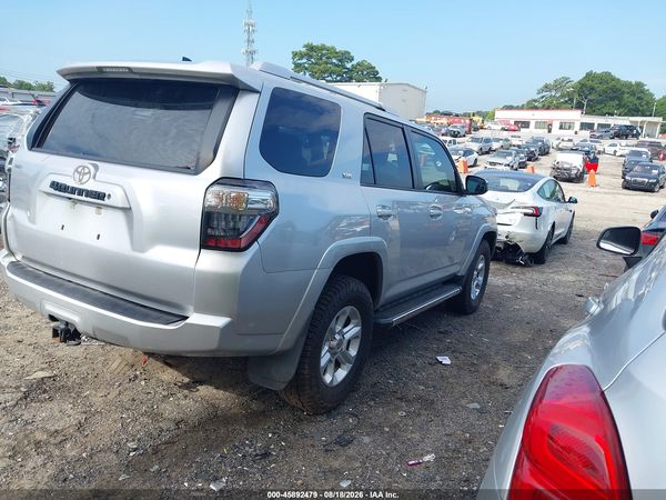 2017 TOYOTA 4RUNNER SR5
