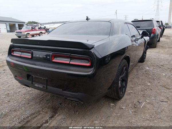 2017 DODGE CHALLENGER R/T — I4