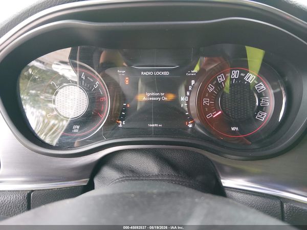 2017 DODGE CHALLENGER R/T — I7
