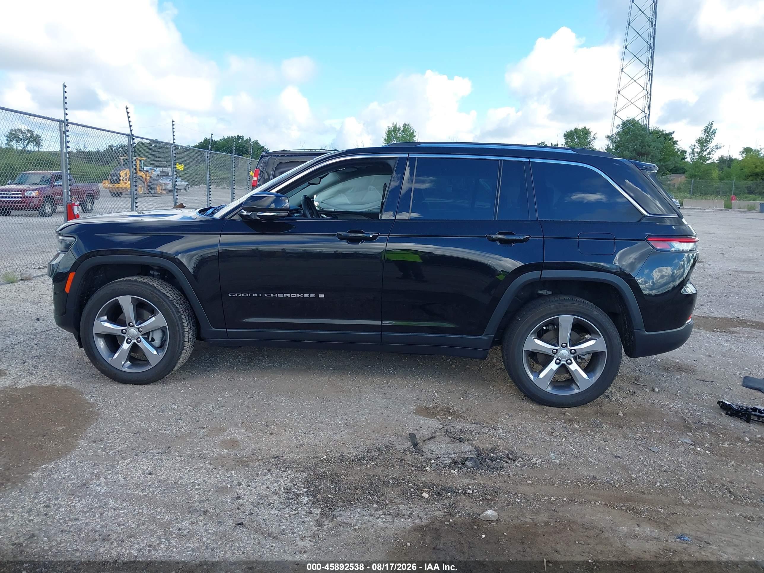 2022 JEEP GRAND CHEROKEE LIMITED 4X4