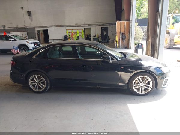 2022 AUDI A4
