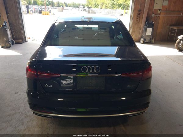 2022 AUDI A4