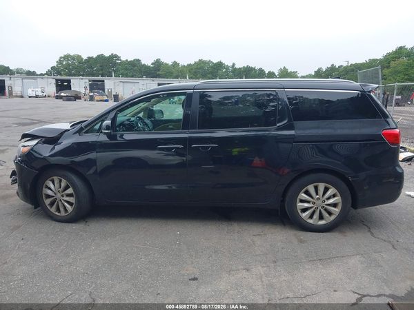 2016 KIA SEDONA