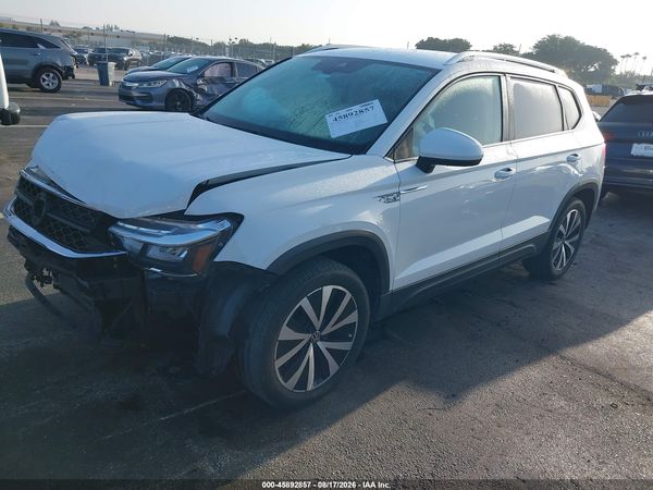 2022 VOLKSWAGEN TAOS — I2