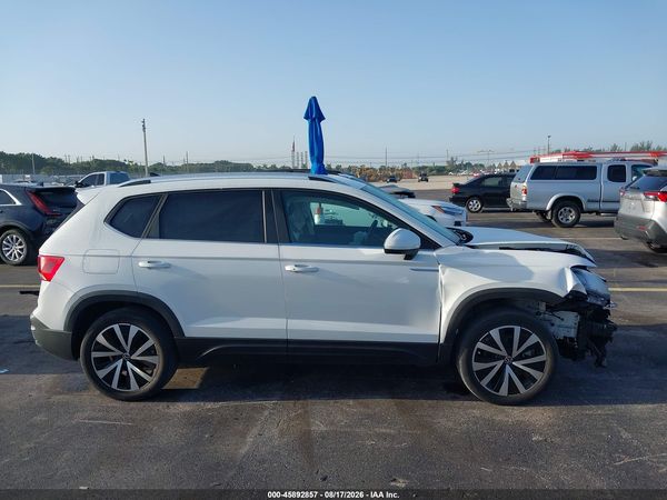 2022 VOLKSWAGEN TAOS 1.5T SE — I116