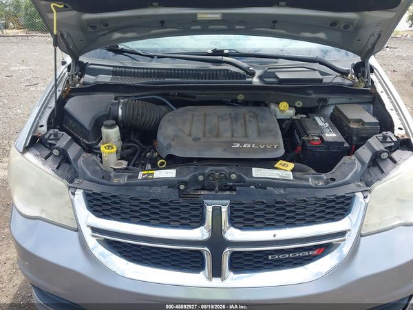 2013 DODGE GRAND CARAVAN SE — I10