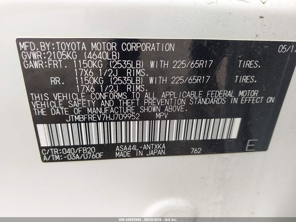 2017 TOYOTA RAV4 LE
