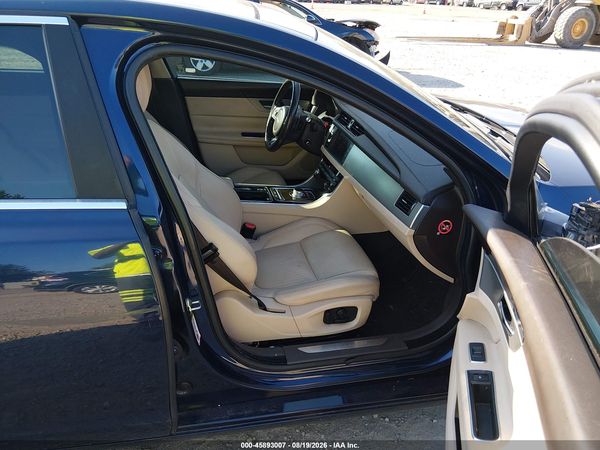 2016 JAGUAR XF 35T PRESTIGE