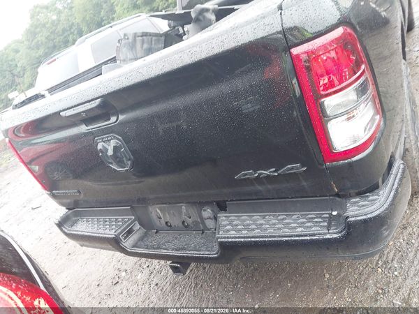 2021 RAM 1500 BIG HORN  4X4 6'4 BOX