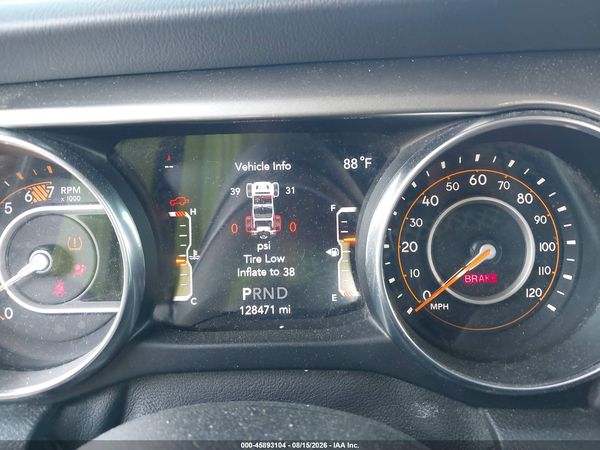 2019 JEEP WRANGLER UNLIMITED SAHARA 4X4