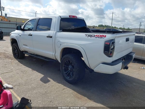 2019 TOYOTA TUNDRA CREWMAX SR5