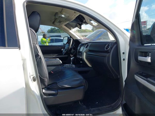 2019 TOYOTA TUNDRA CREWMAX SR5
