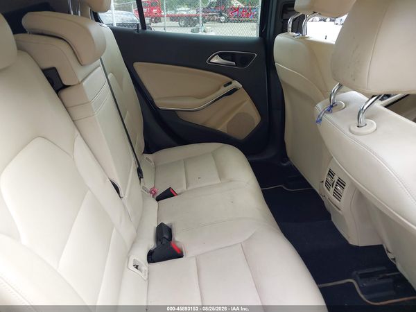 2017 MERCEDES-BENZ GLA 250 4MATIC