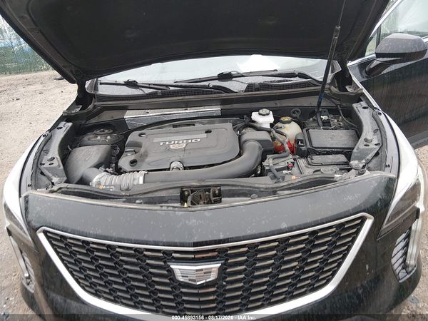 2022 CADILLAC XT4 LUXURY