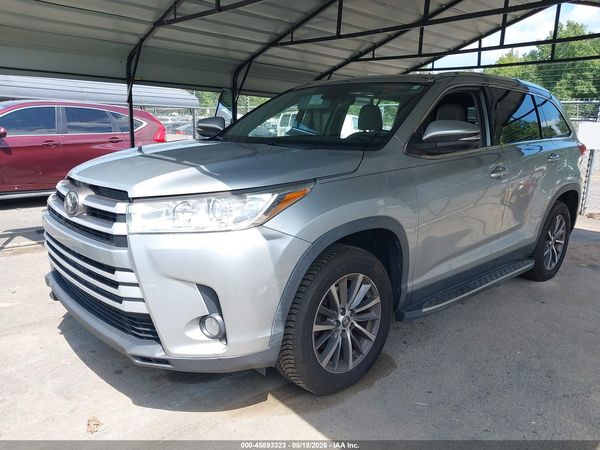 2019 TOYOTA HIGHLANDER XLE