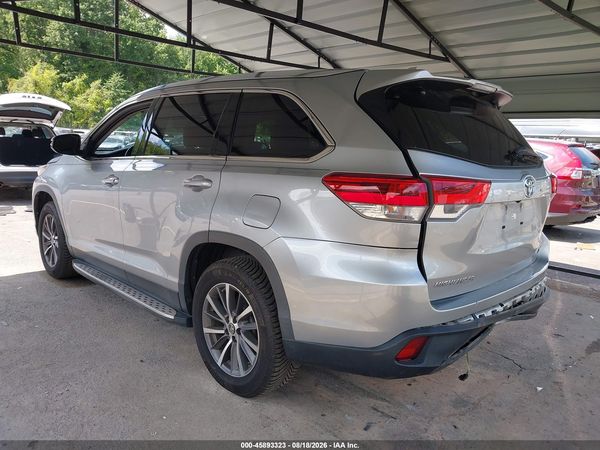 2019 TOYOTA HIGHLANDER XLE