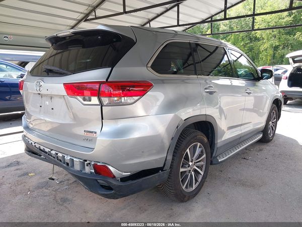 2019 TOYOTA HIGHLANDER XLE