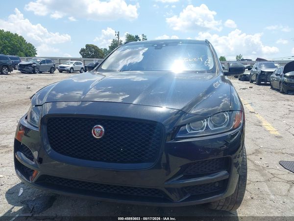 2018 JAGUAR F-PACE 25T PRESTIGE