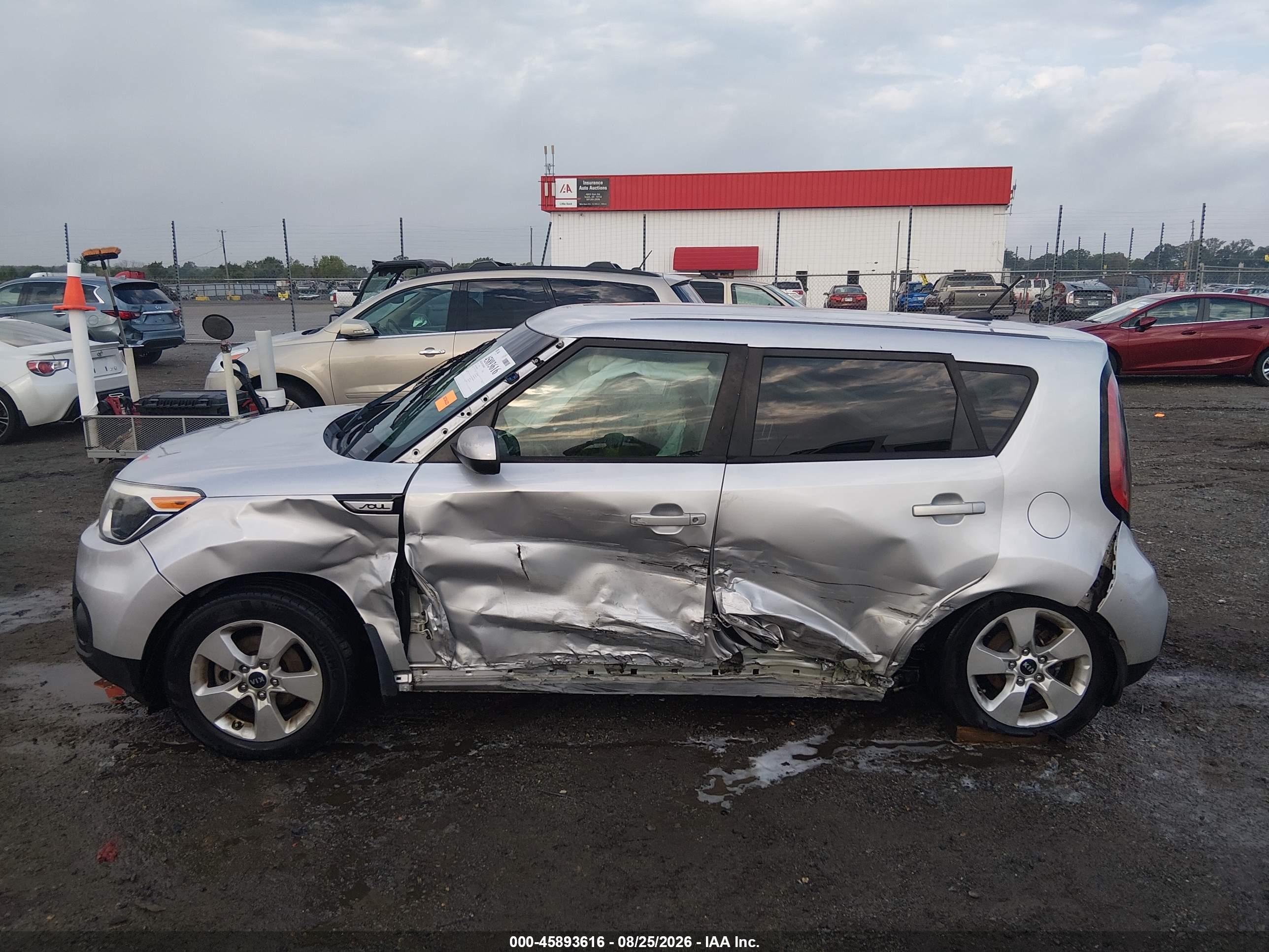 2017 KIA SOUL Base