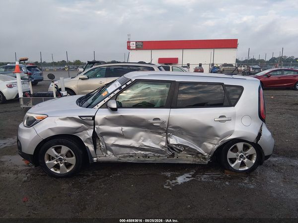 2017 KIA SOUL Base