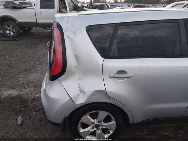 2017 KIA SOUL Base