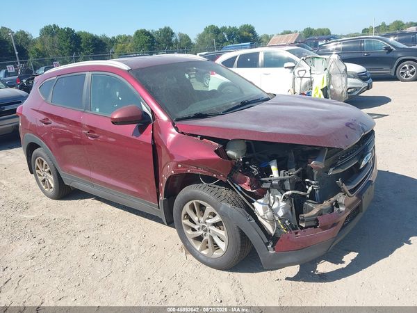 2016 HYUNDAI TUCSON SE — I1
