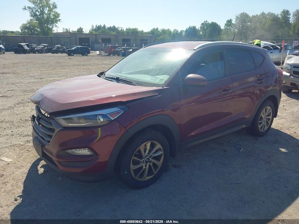 2016 HYUNDAI TUCSON SE — I2