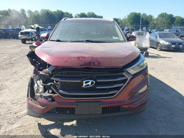 2016 HYUNDAI TUCSON SE — I115